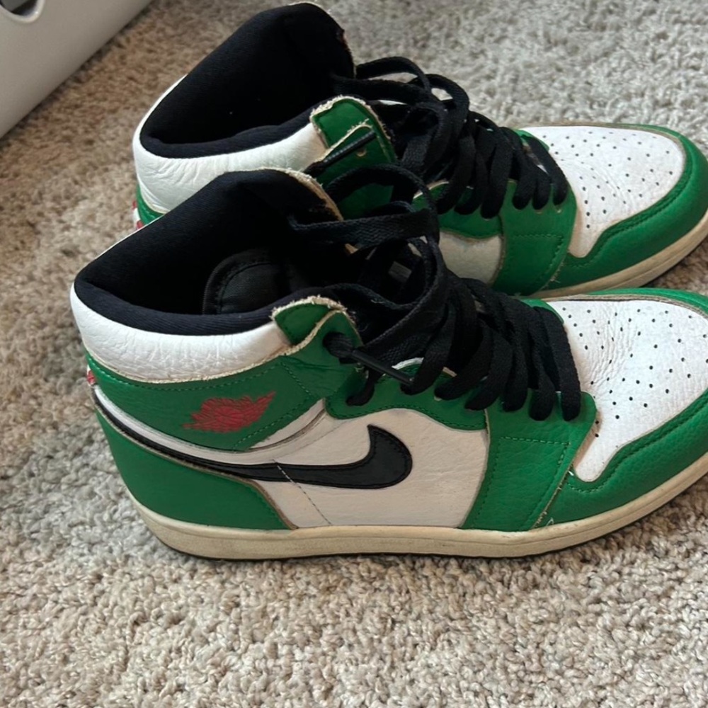 Lucky Green Jordan 1 hi